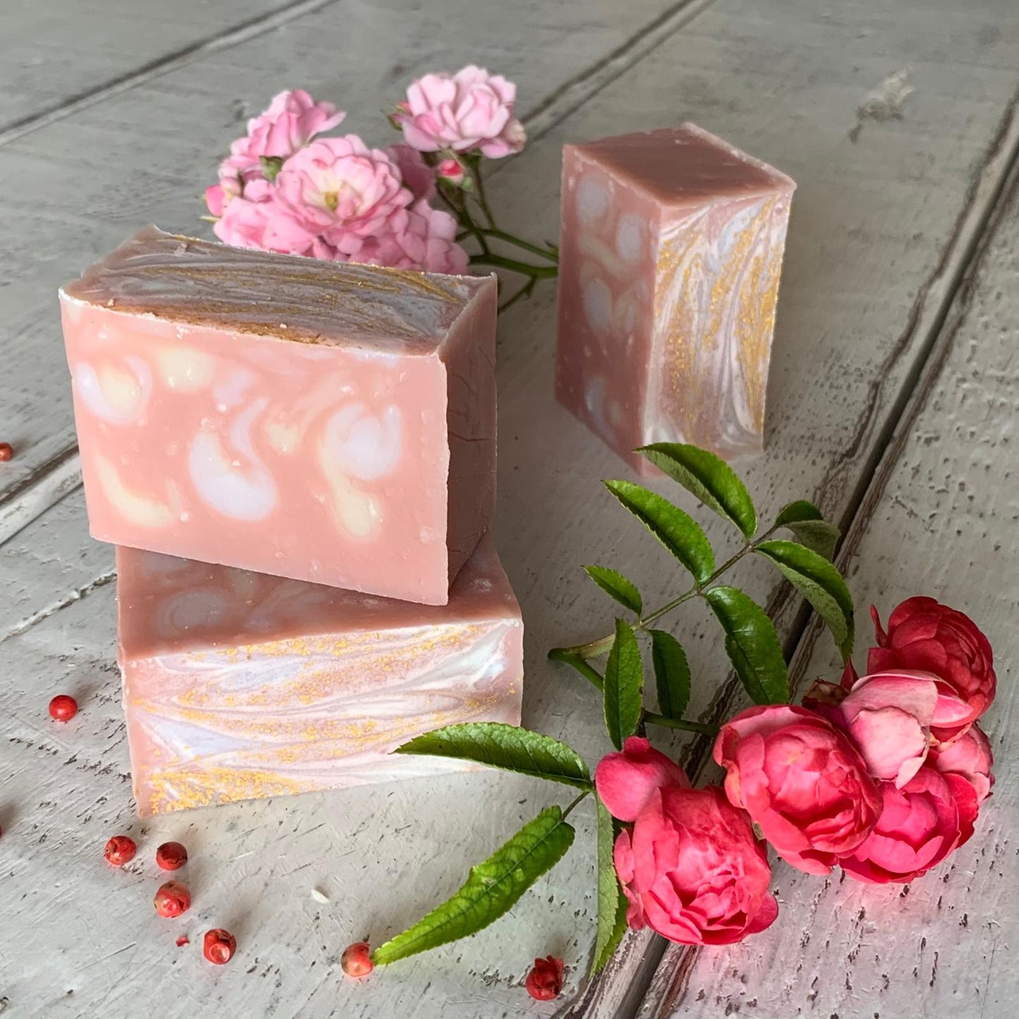 Jabón Artesano Flores y Pimienta Rosa